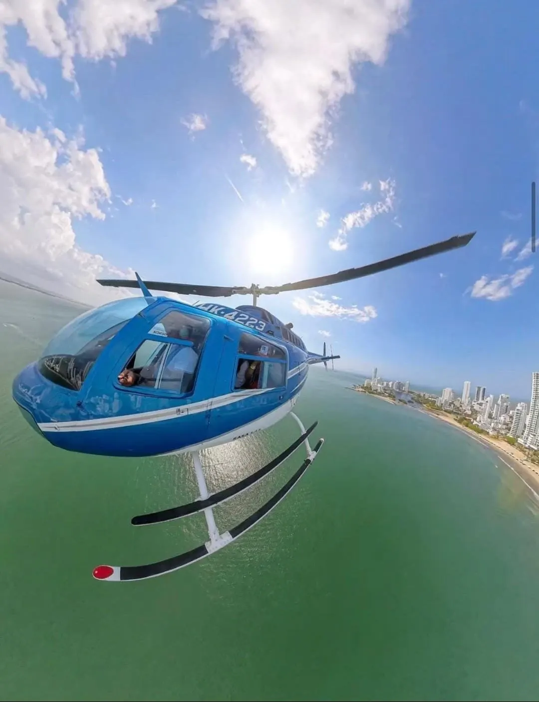 Panoramic helicopter tour  in Cartagena — photo 2 of 4