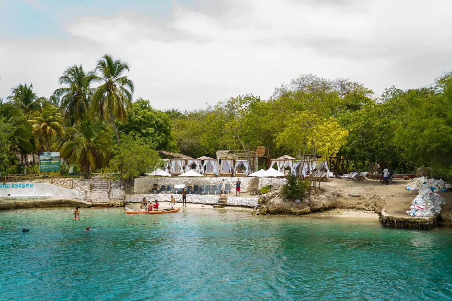 Rosario Islands, Barú and Cholón — which is which
