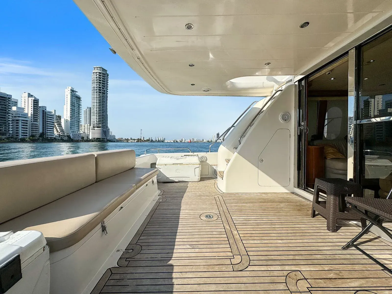 Luxury yacht · Rosario Islands, Barú & Cholón in Cartagena — photo 3 of 10