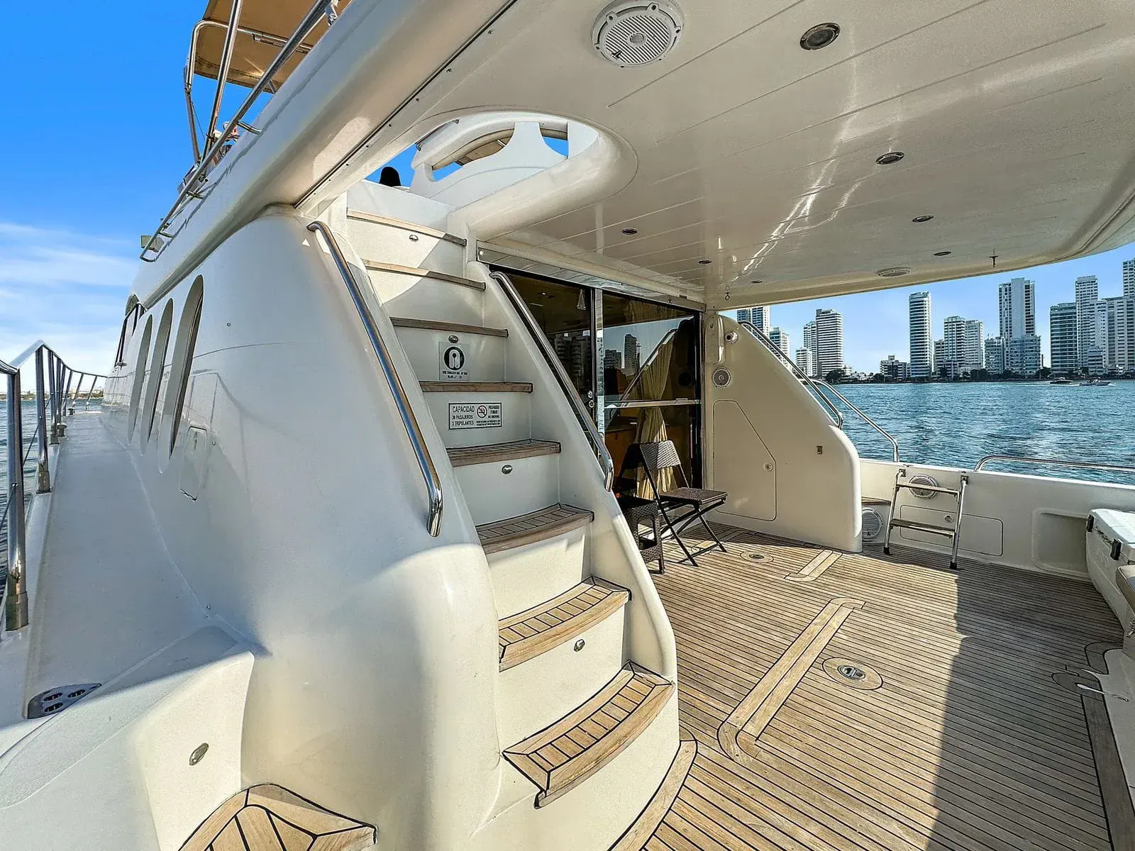 Luxury yacht · Rosario Islands, Barú & Cholón in Cartagena — photo 5 of 10