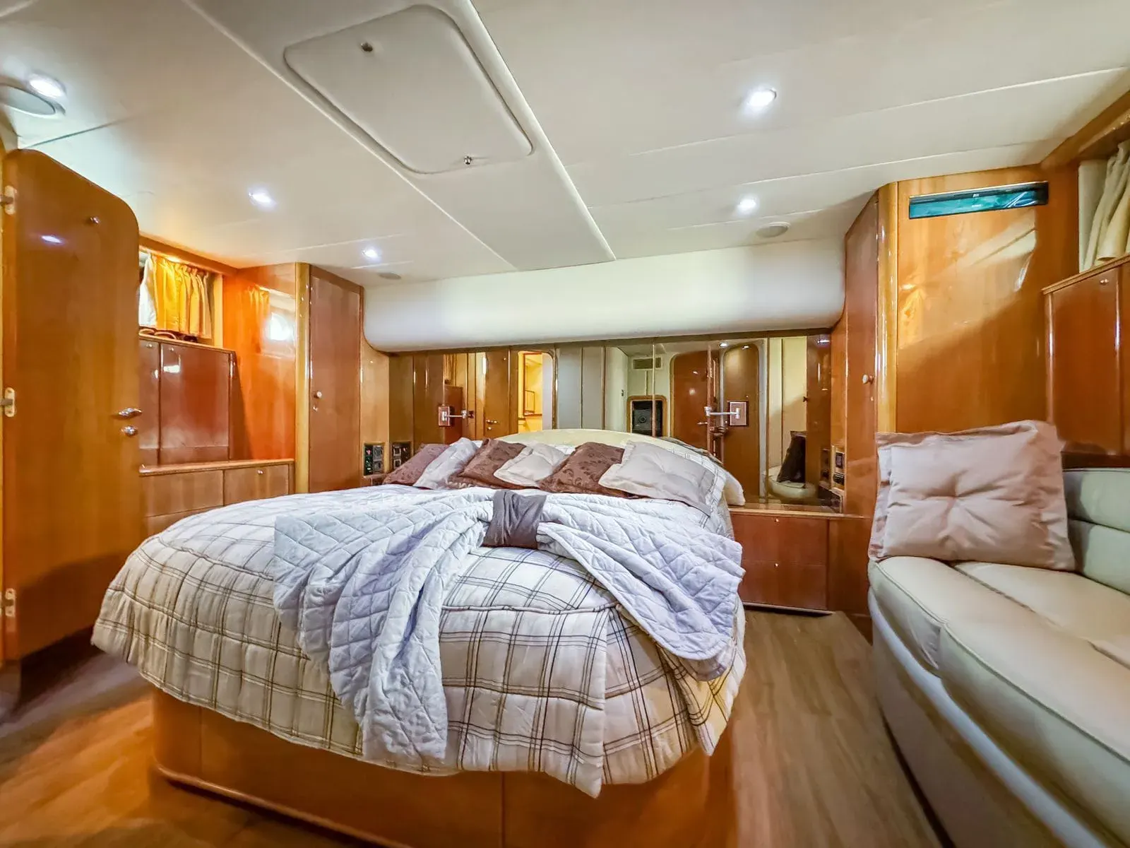 Luxury yacht · Rosario Islands, Barú & Cholón in Cartagena — photo 10 of 10