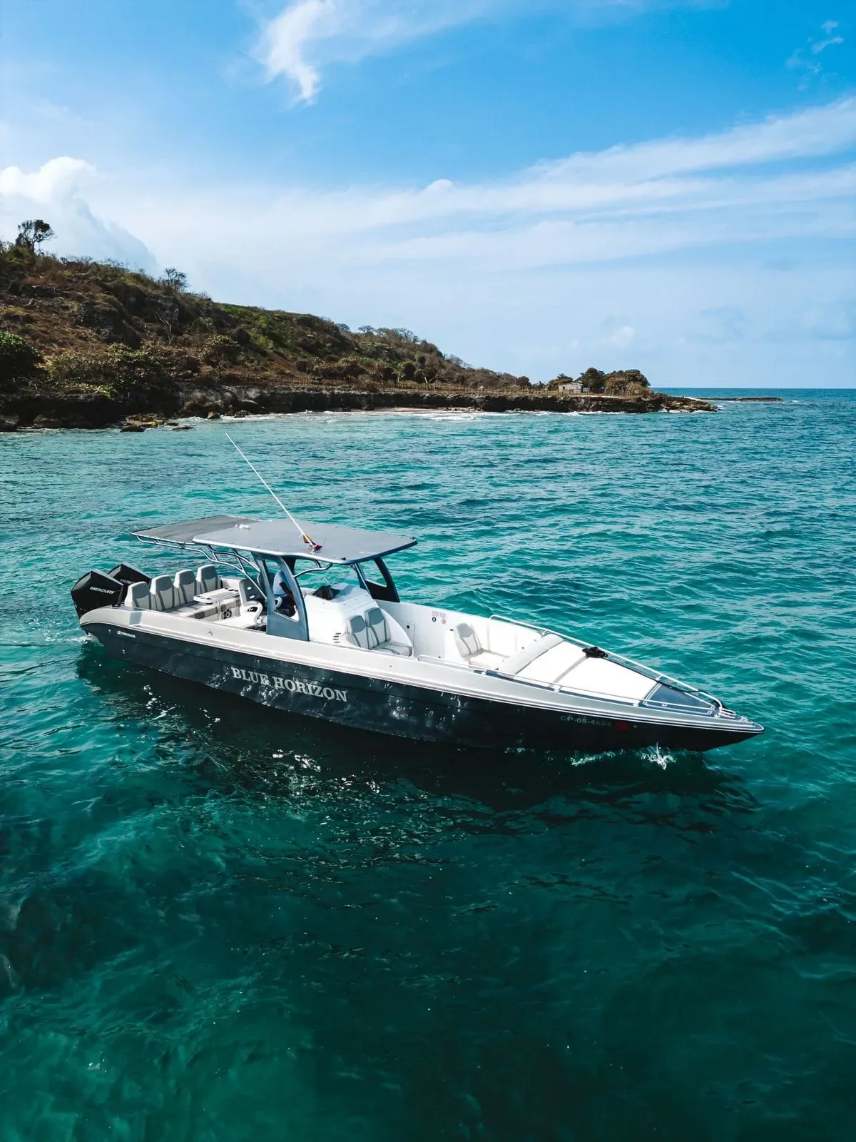 Sport boat charter in Cartagena — photo 1 of 7