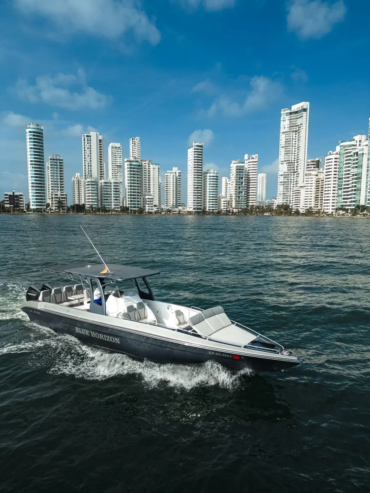 Sport boat charter in Cartagena — photo 4 of 7