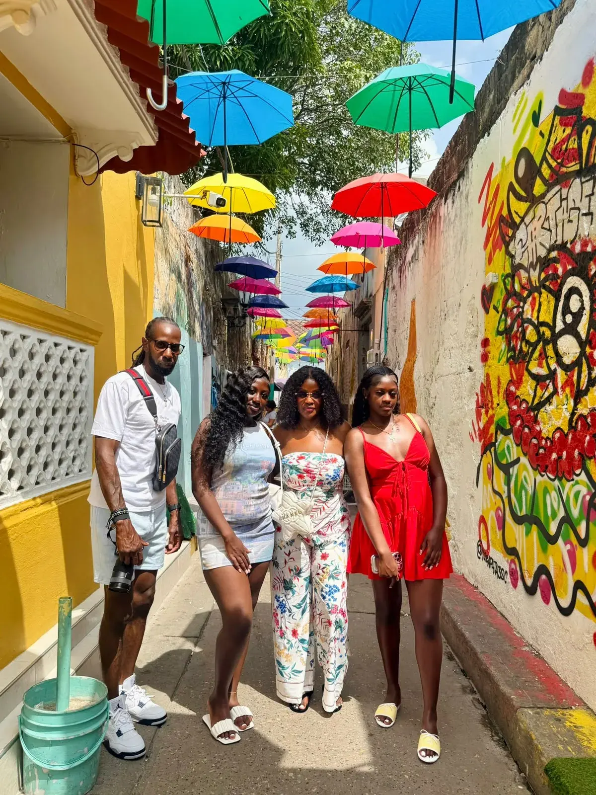 Walled City & Getsemaní walking tour in Cartagena — photo 2 of 6